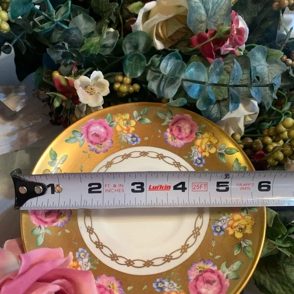 “Vintage” Royal Chelsea Cup & Saucer (Set) - Picture 13 of 13